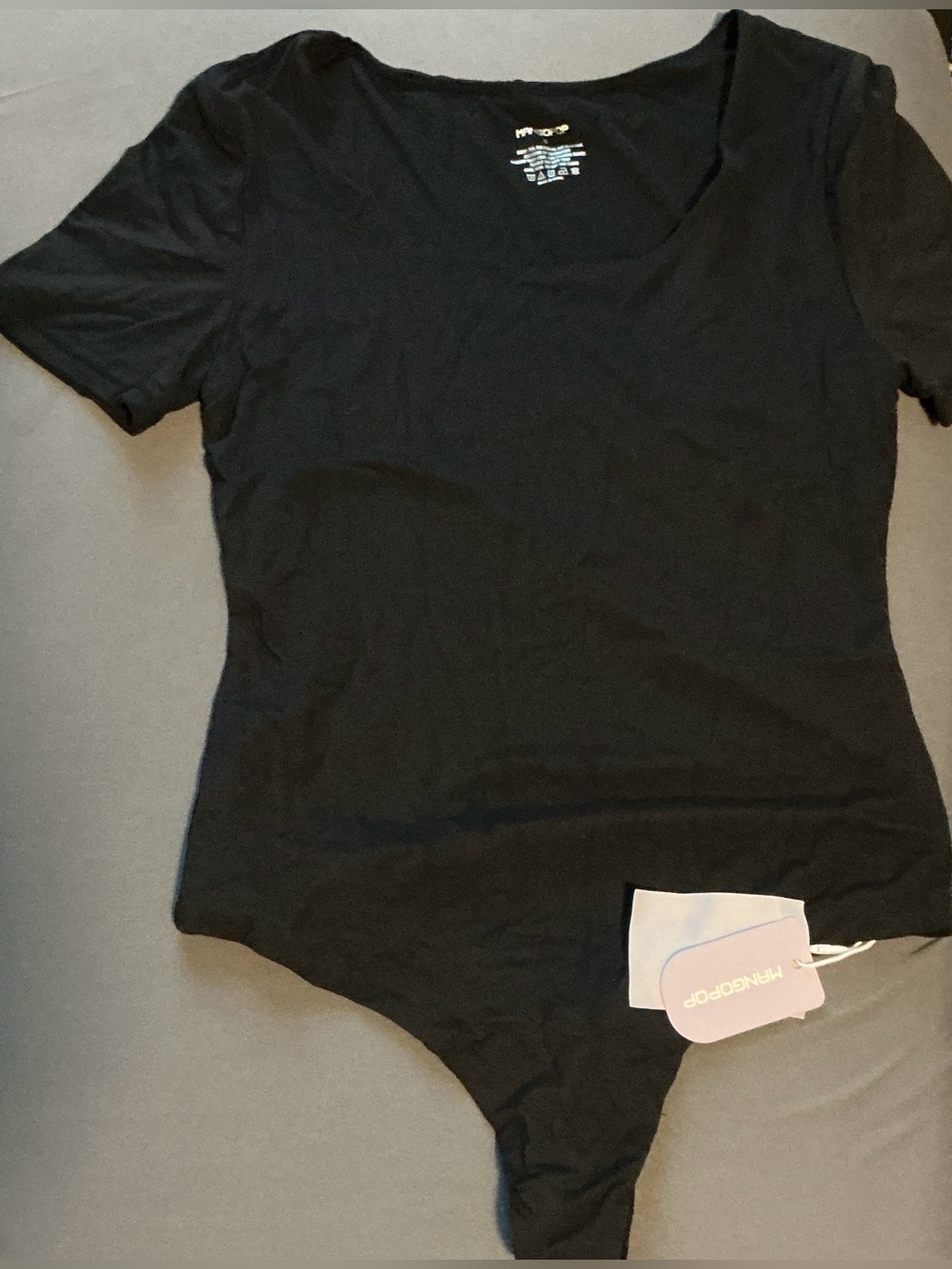 Mangopop Black Scoop Neck Short Sleeve Bodysuit  Small